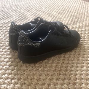 Barely worn Swarovski customized Adidas Stan smith